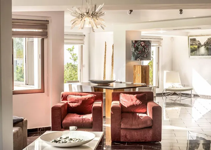 Jan Mari Elen Argaka