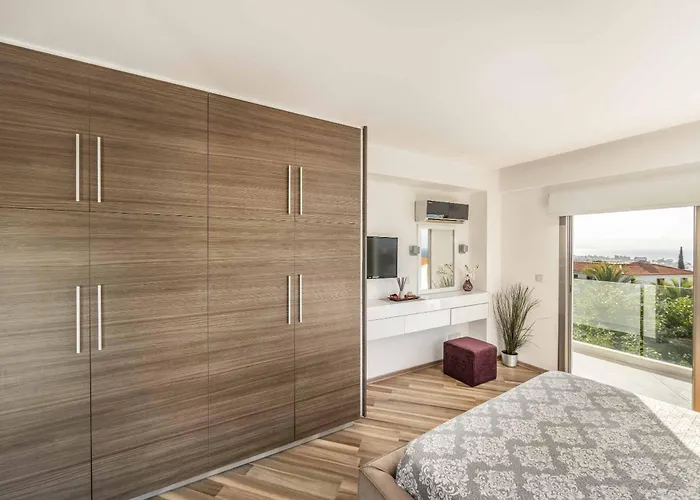 Jan Mari Elen Argaka