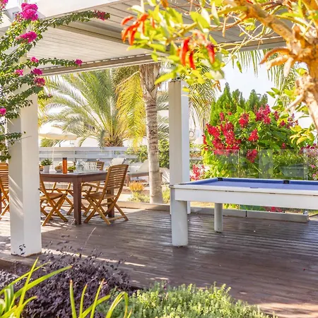 Jan Mari Elen Argaka