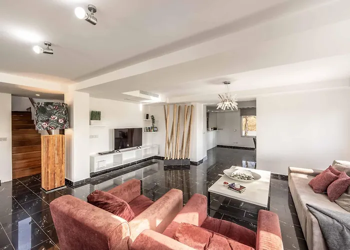 Jan Mari Elen * Argaka