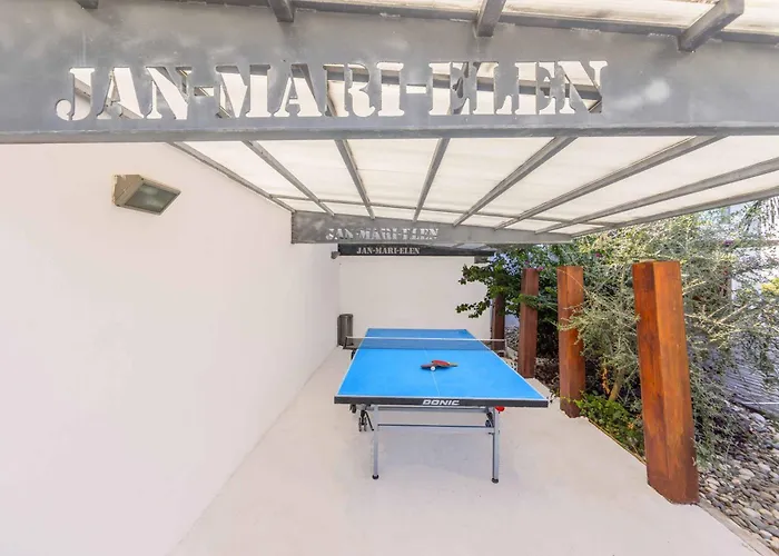 Jan Mari Elen Villa Argaka