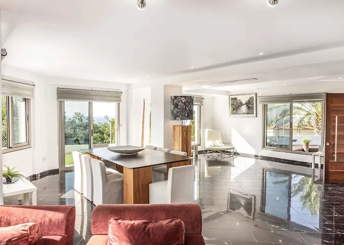 Jan Mari Elen Argaka